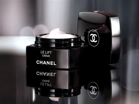 Chanel Le Lift Eye Cream Review 